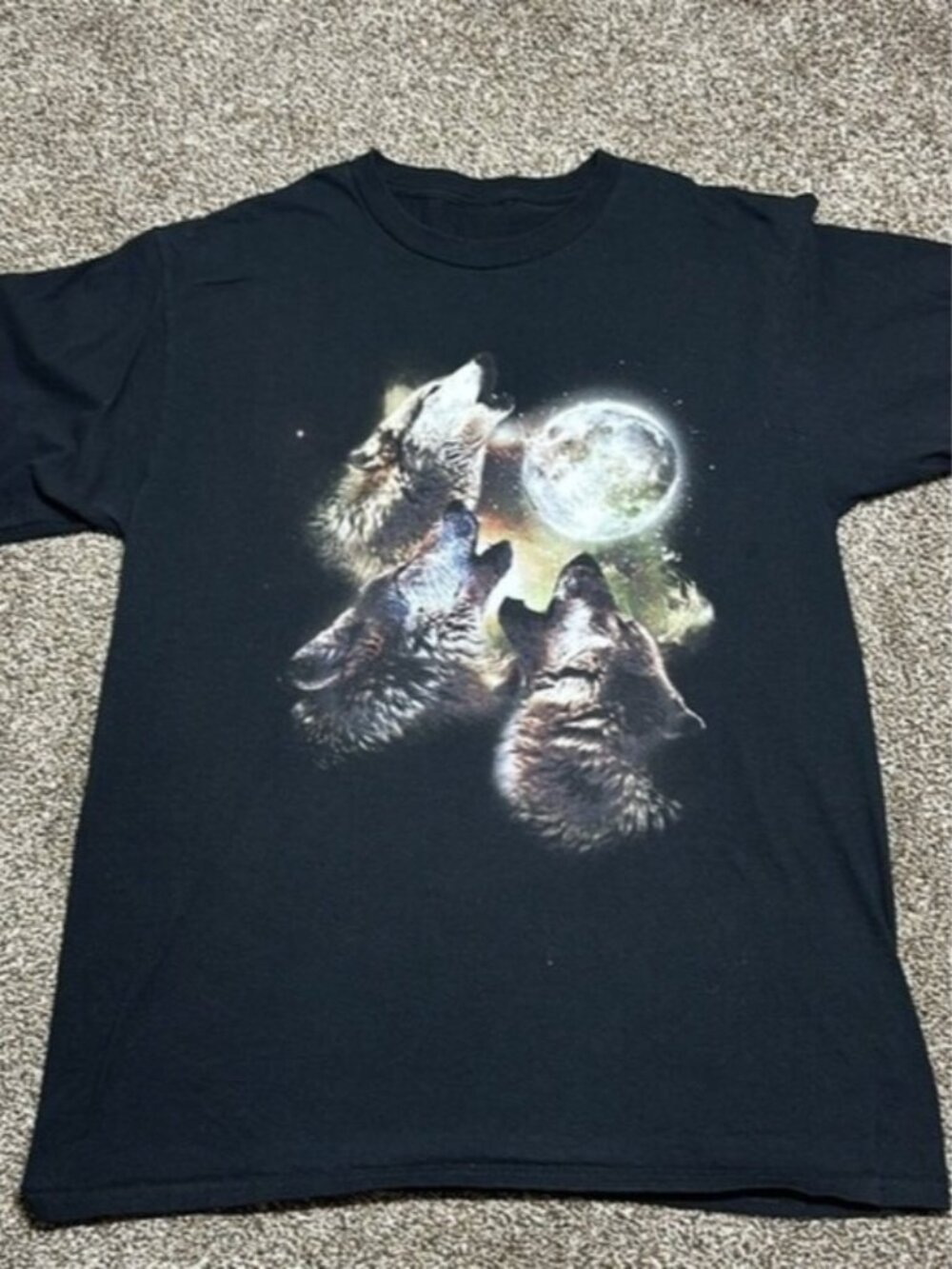 Wolf pack t-shirt black no size tag fits like a mens small - feels like cotton